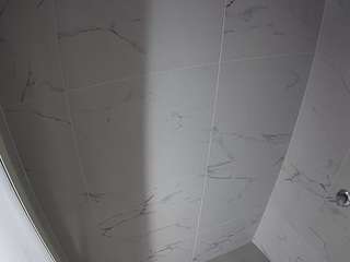 voyeurcam-casa-salsa-bathroom-8