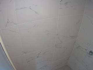 voyeurcam-casa-salsa-bathroom-8