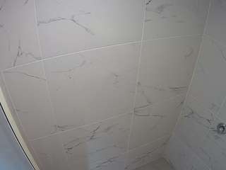 voyeurcam-casa-salsa-bathroom-8