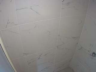 voyeurcam-casa-salsa-bathroom-8
