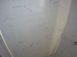voyeurcam-casa-salsa-bathroom-8