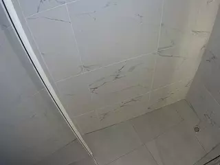 voyeurcam-casa-salsa-bathroom-8's Live Sex Cam Show