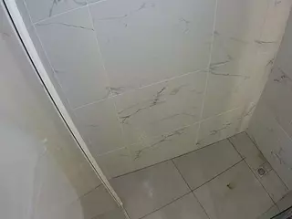 voyeurcam-casa-salsa-bathroom-8's Live Sex Cam Show