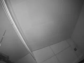 voyeurcam-casa-salsa-bathroom-8's Live Sex Cam Show