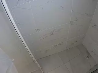 voyeurcam-casa-salsa-bathroom-8's Live Sex Cam Show