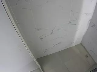 voyeurcam-casa-salsa-bathroom-8's Live Sex Cam Show