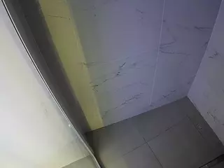 voyeurcam casa salsa bathroom 8's Live Sex Cam Show