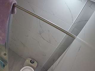 voyeurcam-casa-salsa-bathroom-9