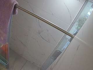 voyeurcam-casa-salsa-bathroom-9