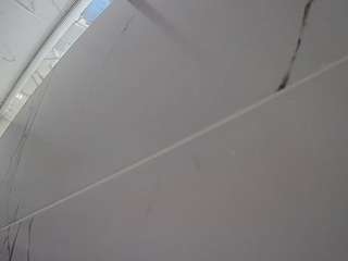 voyeurcam-casa-salsa-bathroom-9
