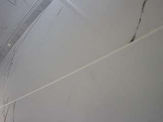 voyeurcam-casa-salsa-bathroom-9