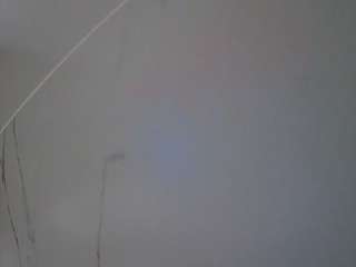 voyeurcam-casa-salsa-bathroom-9