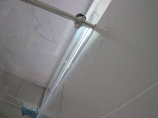 voyeurcam-casa-salsa-bathroom-9 camsoda