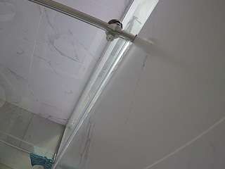 voyeurcam-casa-salsa-bathroom-9 camsoda