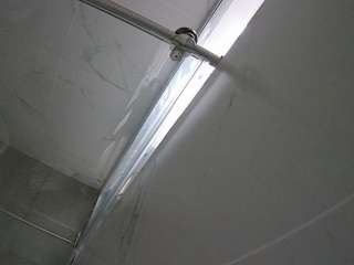 voyeurcam-casa-salsa-bathroom-9 camsoda