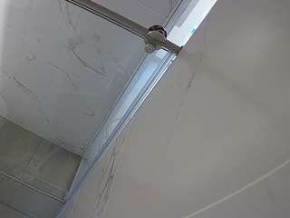 voyeurcam-casa-salsa-bathroom-9 camsoda