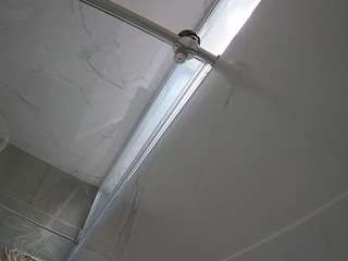 voyeurcam-casa-salsa-bathroom-9 camsoda