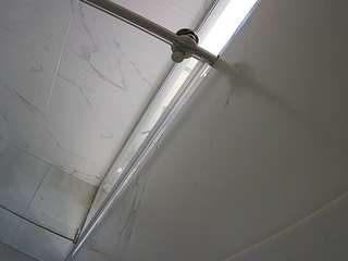 voyeurcam-casa-salsa-bathroom-9 camsoda