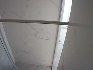 voyeurcam-casa-salsa-bathroom-9