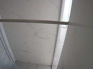 voyeurcam-casa-salsa-bathroom-9