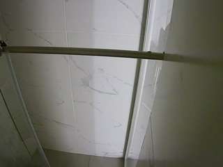 voyeurcam-casa-salsa-bathroom-9