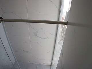 voyeurcam-casa-salsa-bathroom-9