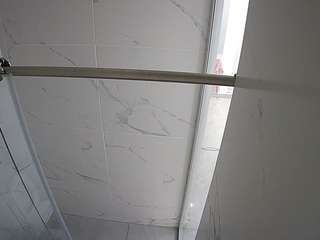 voyeurcam-casa-salsa-bathroom-9