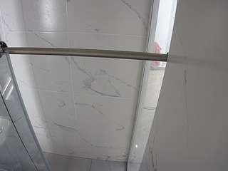 voyeurcam-casa-salsa-bathroom-9