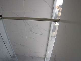 voyeurcam-casa-salsa-bathroom-9