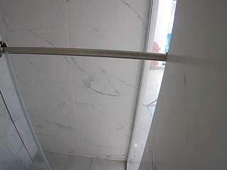 voyeurcam-casa-salsa-bathroom-9