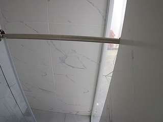 voyeurcam-casa-salsa-bathroom-9