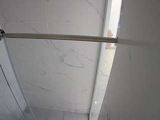 voyeurcam-casa-salsa-bathroom-9