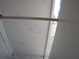 voyeurcam-casa-salsa-bathroom-9