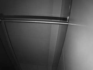 voyeurcam-casa-salsa-bathroom-9