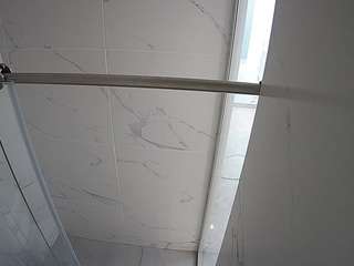 voyeurcam-casa-salsa-bathroom-9