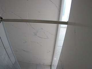 voyeurcam-casa-salsa-bathroom-9