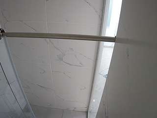 voyeurcam-casa-salsa-bathroom-9