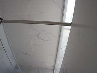 voyeurcam-casa-salsa-bathroom-9