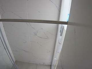 voyeurcam-casa-salsa-bathroom-9