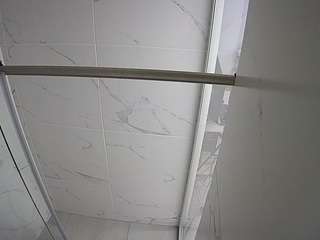voyeurcam-casa-salsa-bathroom-9