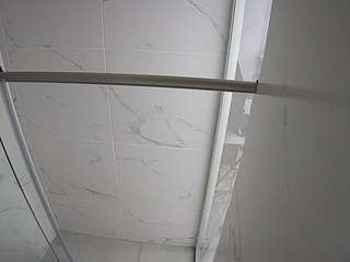 voyeurcam-casa-salsa-bathroom-9