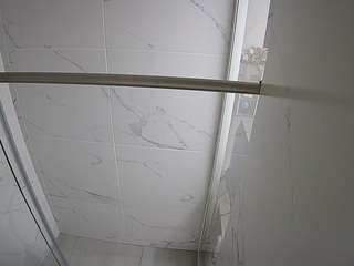 voyeurcam-casa-salsa-bathroom-9