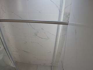 voyeurcam-casa-salsa-bathroom-9