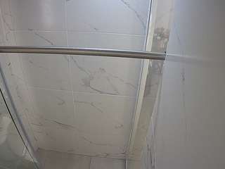 voyeurcam-casa-salsa-bathroom-9