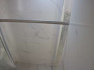 voyeurcam-casa-salsa-bathroom-9