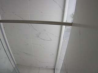 voyeurcam-casa-salsa-bathroom-9