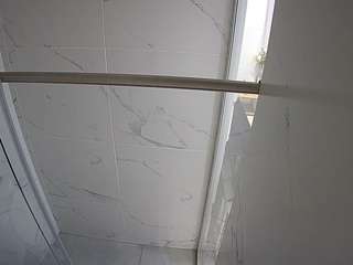 voyeurcam-casa-salsa-bathroom-9