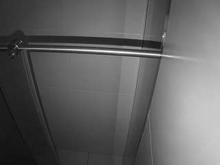 voyeurcam-casa-salsa-bathroom-9