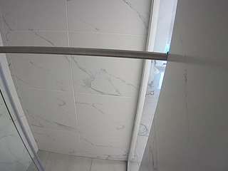 voyeurcam-casa-salsa-bathroom-9