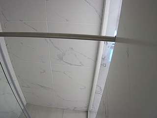 voyeurcam-casa-salsa-bathroom-9